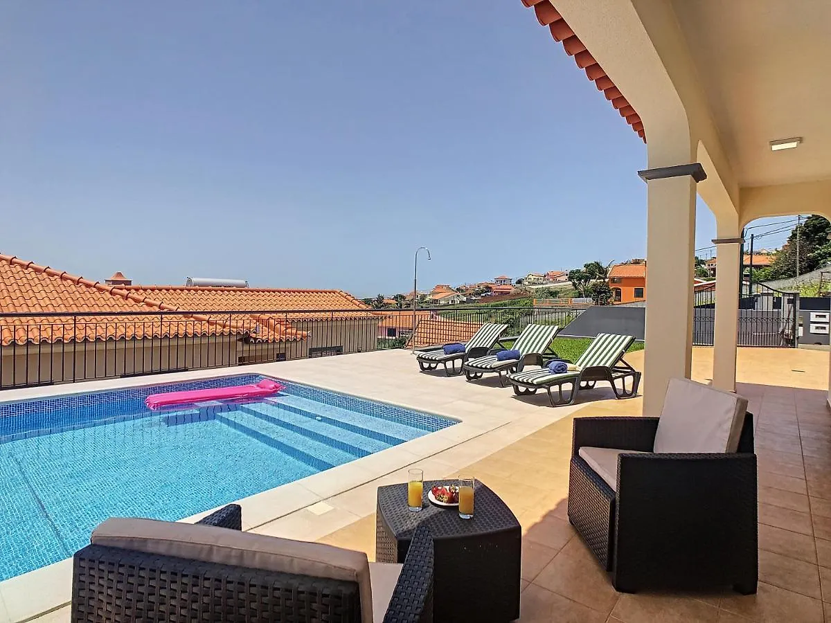 Casa Mes Amis By Lovelystay Relogio do Poiso